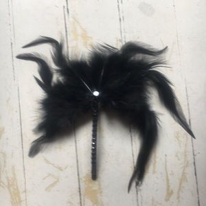 Black Feather Hair Pins